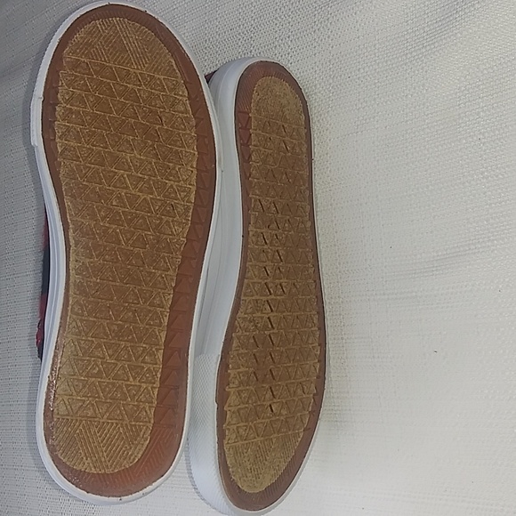 US Sports High-Top Sneakers - Picture 6 of 8